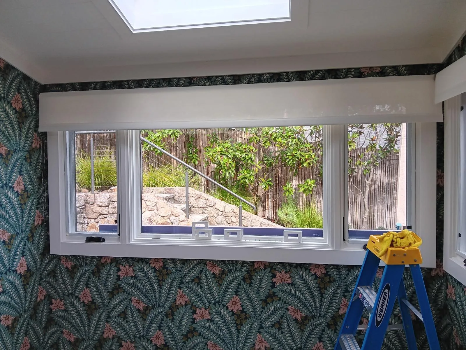 Commercial wallpaper Stapleton