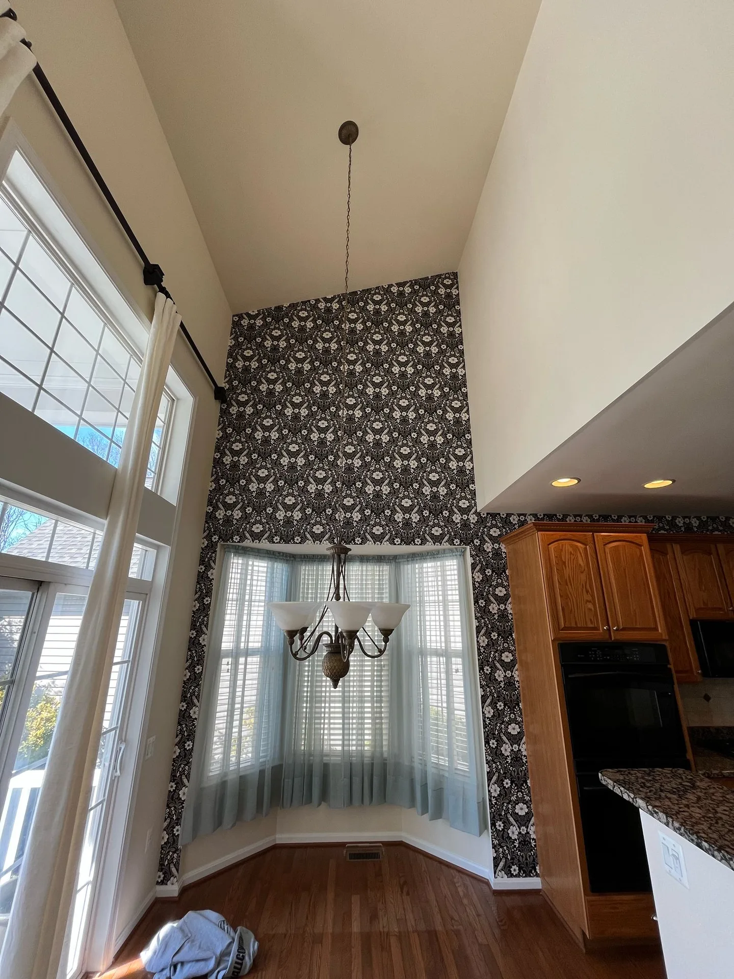 Residential wallpaper Stapleton